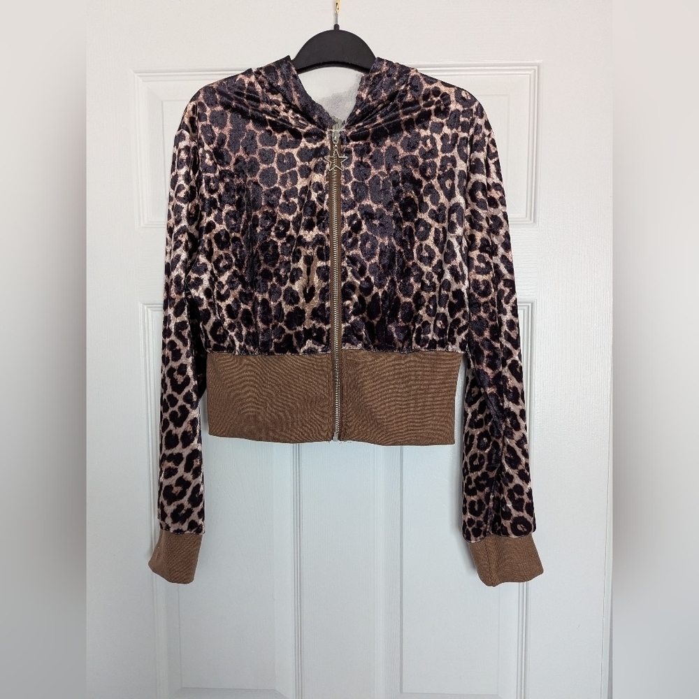 Women's Velvet Studded Leopard Print Hoodie/Sweater/Jacket
